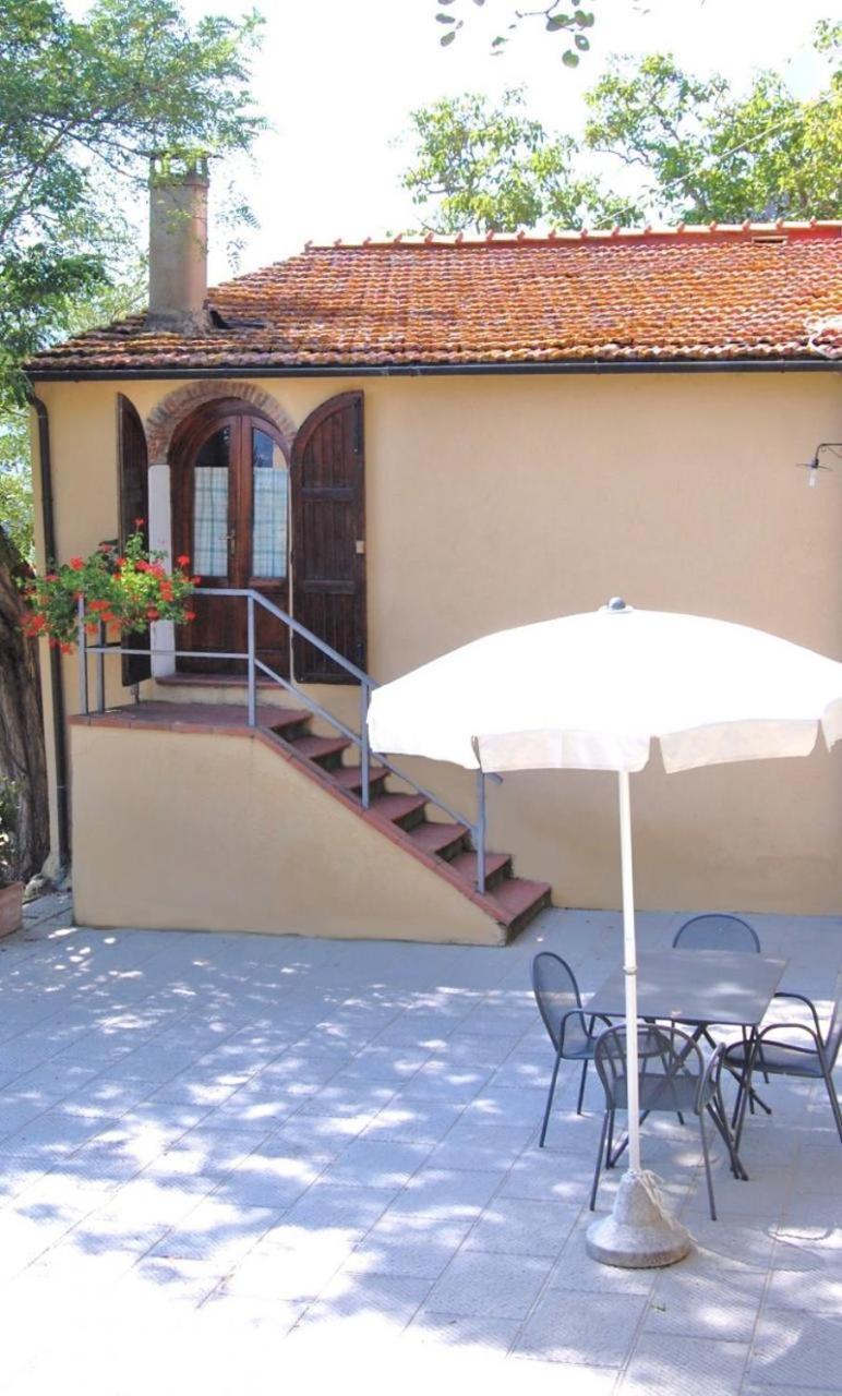 Agriturismo Il Giardino ポンタッシエーヴェ エクステリア 写真